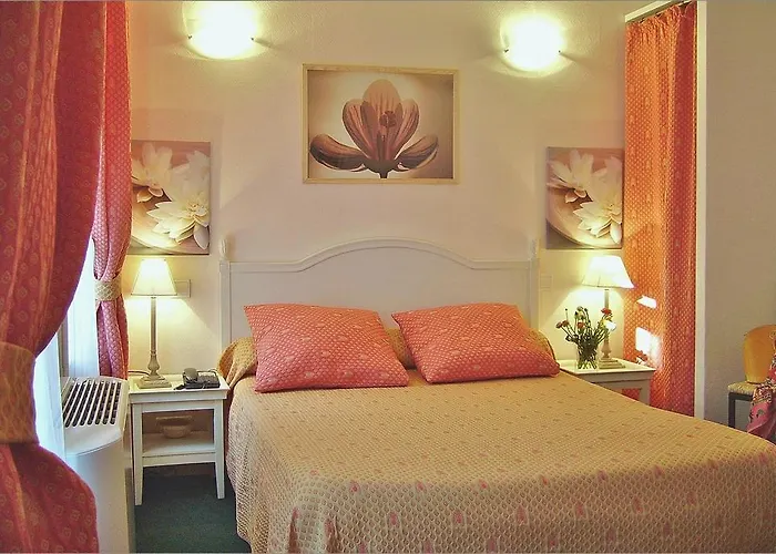 Riviera Otel 3*